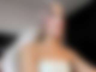 Live cam show with Dashahott - Blonde Hair on hotwifechat.live
