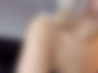 Live cam show with Dashahott - Cumshot on intimatelivegirls.com