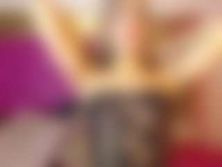 Live cam show with Dashahott - Lean on Camsoda