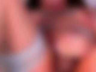 Live cam show with EvaLanie - Teen (18+) on Hubzter Live