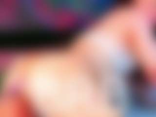 Live cam show with EvaLanie - Orgasm on madthumbs