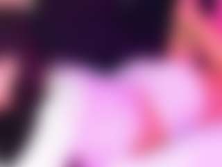 Live cam show with EvaLanie - Dirty Talk on CamSextacy