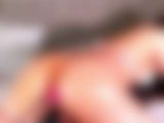 Live cam show with EvaLanie - Orgasm on Camsoda