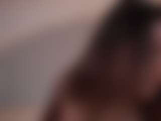 Live cam show with Sofia - Red Hair on chickslive.net
