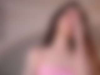 Live cam show with Sofia - Brown Hair on hotwifechat.live