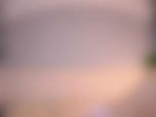 Live cam show with Sofia - Upskirt on pussylord.com