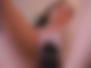 Live cam show with Sofia - Brown Hair on sexytreat.net