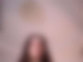 Live cam show with Sofia - Dance on makecum.org
