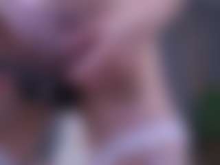 Live cam show with Sofia - Small Tits on fapnchat
