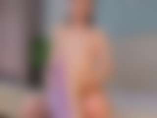 Live cam show with Sofia - Butt Plug on TeamSkeetLive