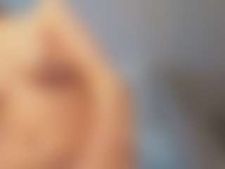 Live cam show with Sofia - Smoke on Camsoda