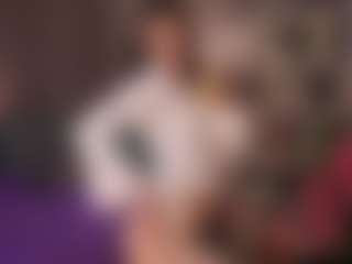 Live cam show with Sofia - Cosplay Red Hair on AdultVida.com