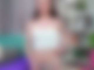 Live-Cam-Show mit Sofia - Smoking auf Camsoda
