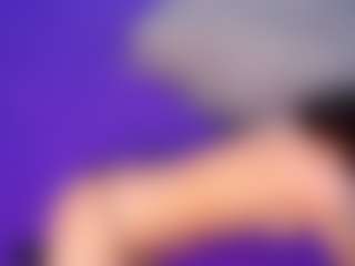 Live cam show with Sofia - Erotic Dance on Camsoda