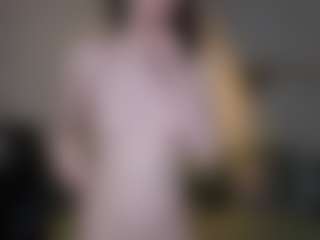 Live cam show with LuminaDark - Plussize on Uber Horny