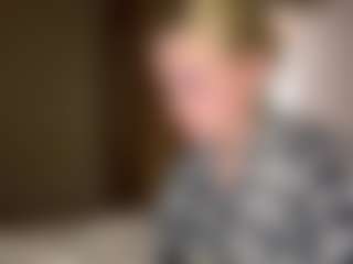 Live cam show with Sophia - Mature on iamadamtest123.com