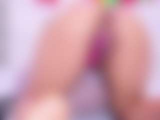 Live cam show with MiistyRose - Latina Petite on Chatstar | colombia