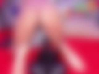 Live cam show with MiistyRose - Petite on Soda Cam