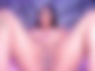 Live cam show with MiistyRose - Smoking on fapnchat