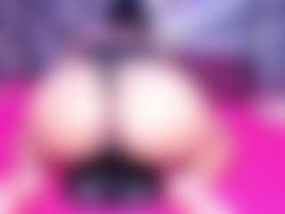 Live cam show with MiistyRose - Granny Petite on studioflirtlive.com
