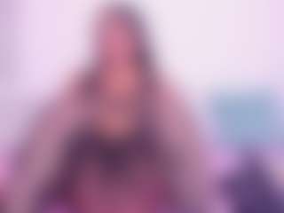 Live cam show with MiistyRose - Facial on Camsoda