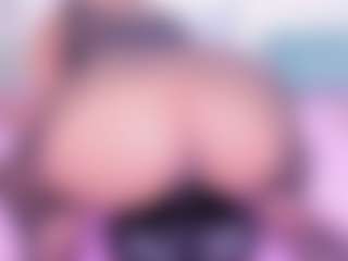 Live cam show with MiistyRose - Facial on Camsoda