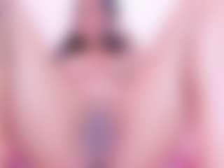 Live cam show with MiistyRose - Facial Piercings on Camsoda