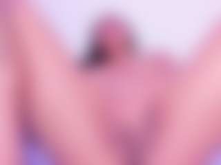 Live cam show with MiistyRose - Spy Granny on Streamer API