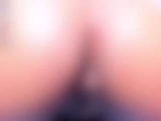 Live cam show with MiistyRose - Spank on StripNow