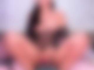 Live cam show with MiistyRose - Petite on live18s.com