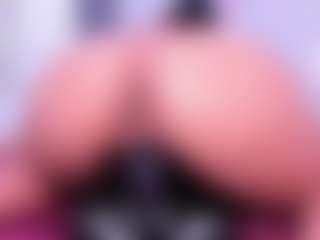 Live cam show with MiistyRose - Small Tits on Dare Cams