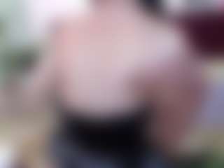 Live cam show with Saraanova - Armpits on xxxlivecams.org