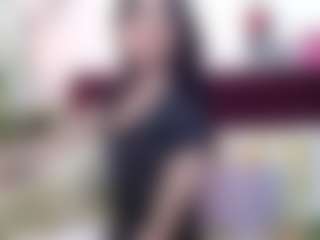 Live cam show with Saraanova - Lean on intimatelivegirls.com