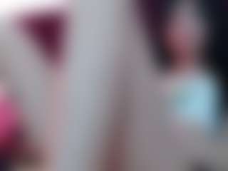 Cam Show en direct de Saraanova