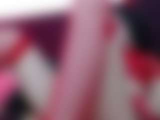 Live cam show with Saraanova - White on Chatstar | colombia