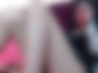 Saraanova's Live Sex Cam Show