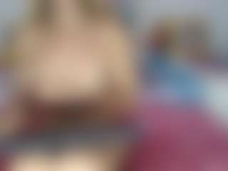 valerierousse's Live Sex Cam Show