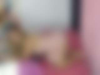 Live cam show with valerierousse - Tease on sexylive.show