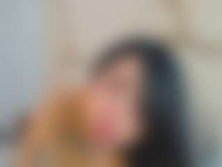 Live cam show with Zayra - Spanks on Mixed Magazine Live