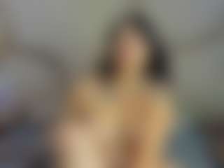 Live cam show with Zayra - Roleplay on AdultVida.com