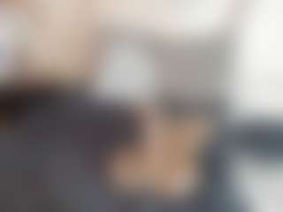 Live cam show with Zayra - Sensual on Milfs Live