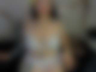 Live cam show with Zayra - Sexydance on Camming Site