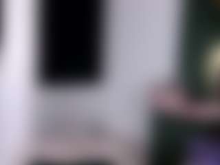 Live cam show with Zayra - Ass Bouncing on Lustler