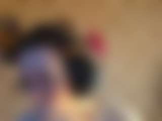 Isa's Live Sex Cam Show