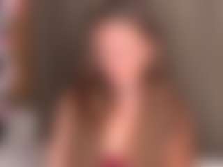 Live cam show with Emylast - BBW on Soda Cam
