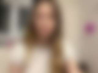 AdelinaComerford's Live Sex Cam Show