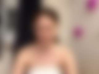 AdelinaComerford's Live Sex Cam Show
