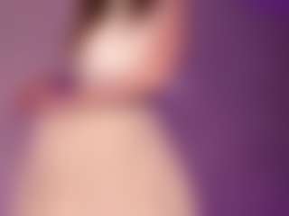 Live cam show with AdelinaComerford - Blonde Hair Petite on Camming Site