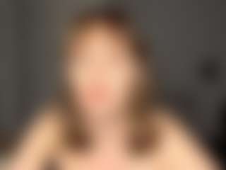 Live cam show with AdelinaComerford - Green Eyes on Stripli.com