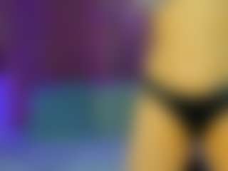 Live cam show with AshleyCutiePie - Ass Clapping on Chatstar